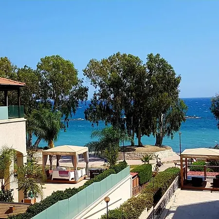 Galatex Beach Apt On The Sea Διαμέρισμα Λεμεσός