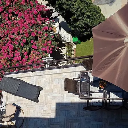 Galatex Beach Apt On The Sea Limassol